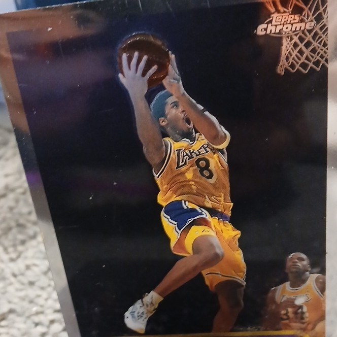 Topps Chrome 2000-01 Kobe Bryant #125 Los Angeles Lakers NBA Basketball Card
