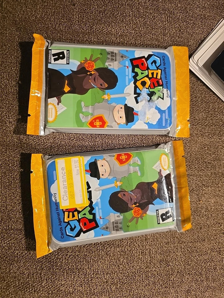 Cartões Contra a Humanidade Pacotes Geek Novos Selados E Diversos Conjunto de Cartas Duplicadas - Imagem 2 de 4