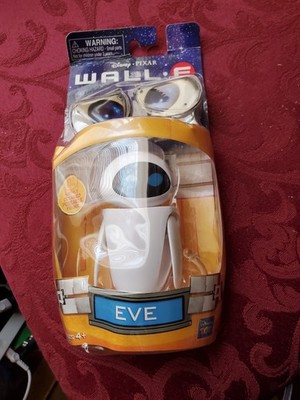 WALL-E Disney Pixar I  amOfficial Disney Pixar Wall-E Posable Highly Detailed 3.
