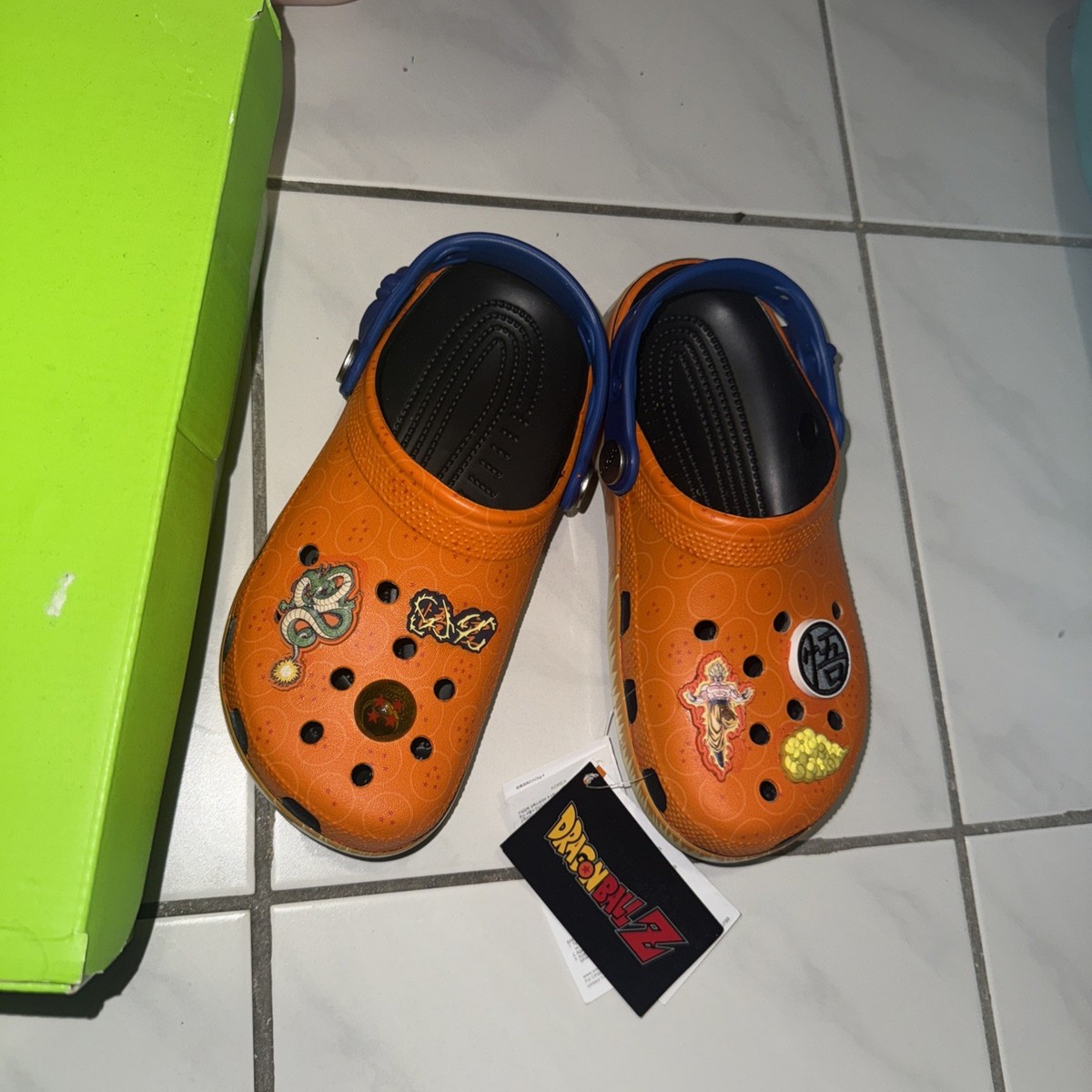 Crocs x Dragon Ball Z Classic Clog Goku J5 Womens 5 SlipOn Sandal
