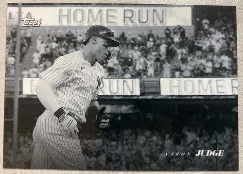 2022 Topps On Demand Black & White Aaron Judge #33