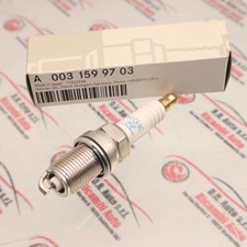 Bougies d'allumage Mercedes 210