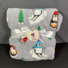 Parent's Choice 30" x 36" Christmas Penguin Plush Baby Blanket, Grey