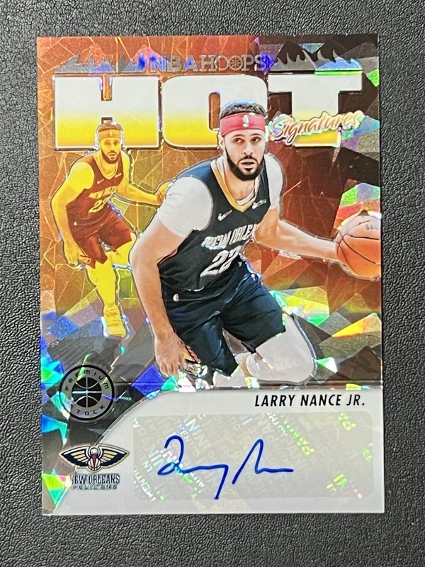 2023-24 Hoops Premium Stock Larry Nance Jr. Hot Signatures Ice Autograph #HS-LNJ