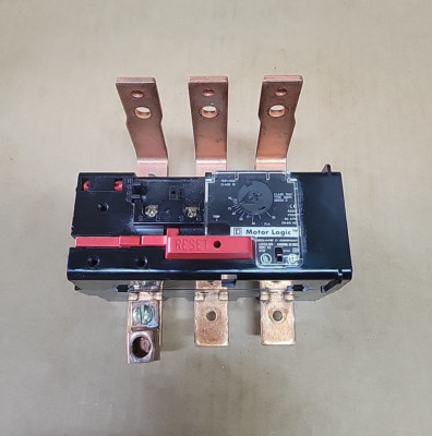 SQUARE D 9065SR320 MOTORLOGIC SOLID STATE OVERLOAD RELAY SEE PICS