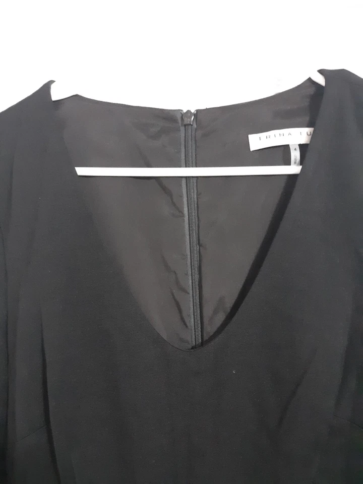 Vestido Vaina Trina Turk Negro Gianna Manga Globo, Talla 4, LBD Bodycon Elastizado Foto 2 de 4