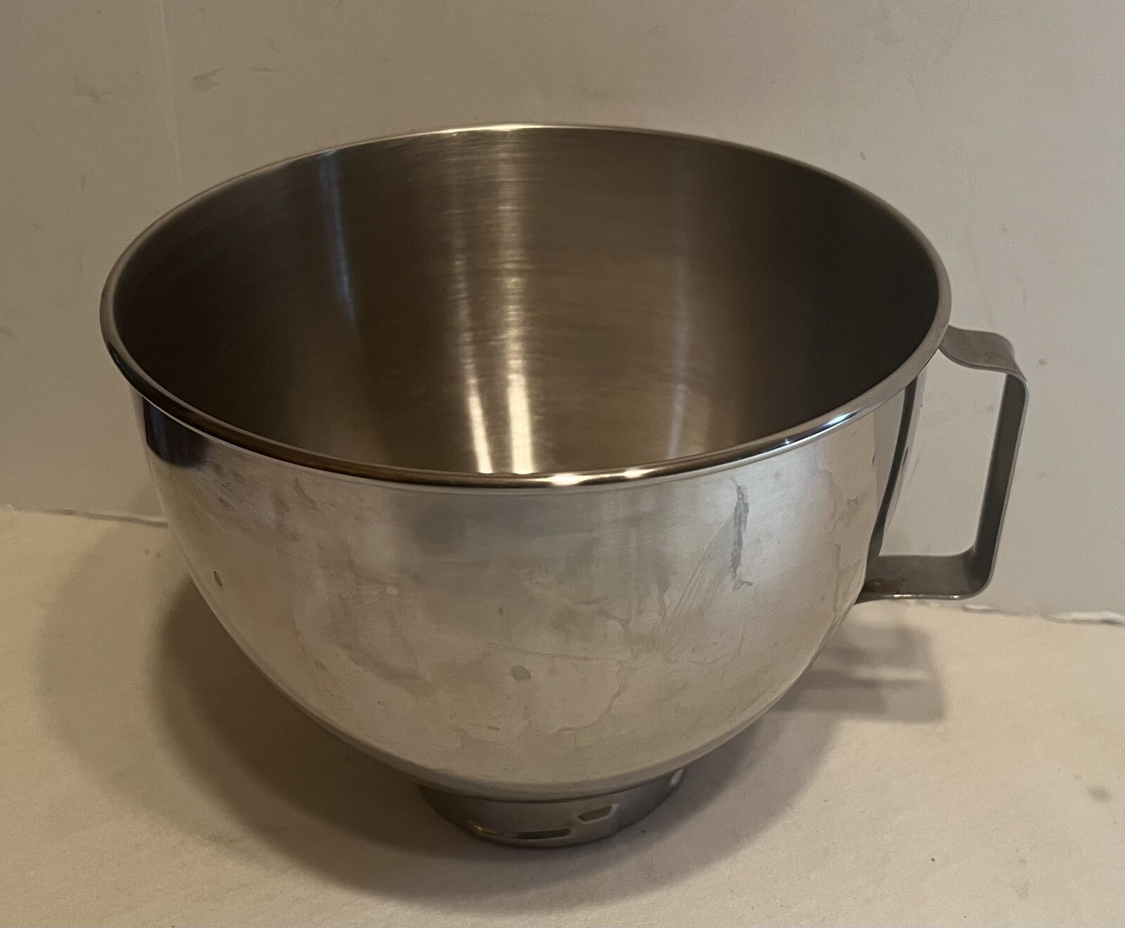 KitchenAid K45 Stainless Steel Silver Mixing Bowl with Handle 4.5 Quart eBay