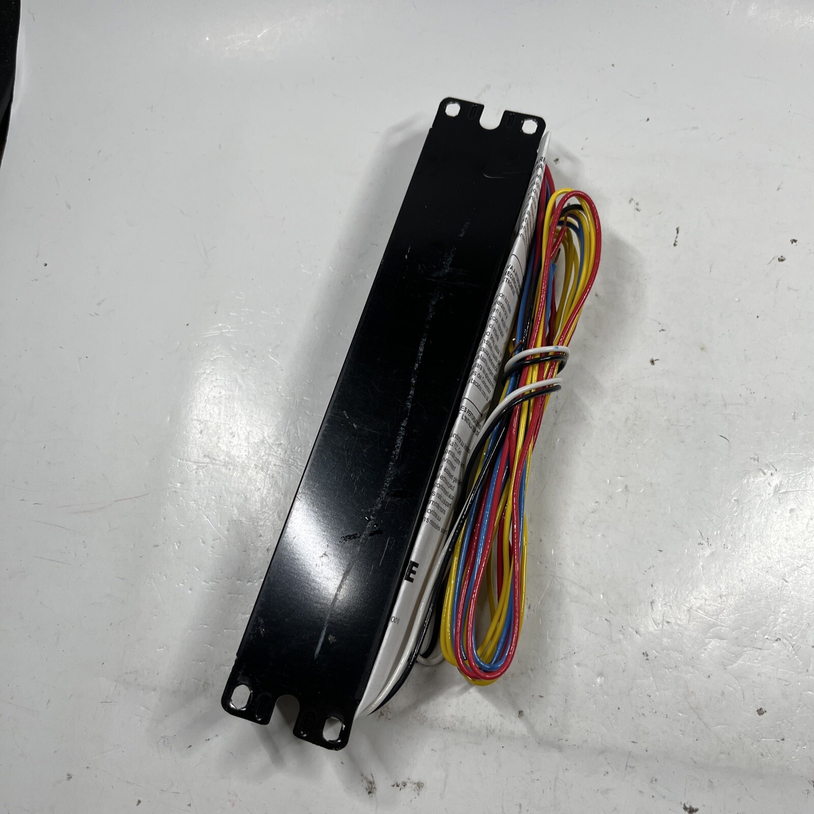 *NEW* - Philips Advance AmbiStar REB-4P32-SC Instant Start Elec Ballast 120V