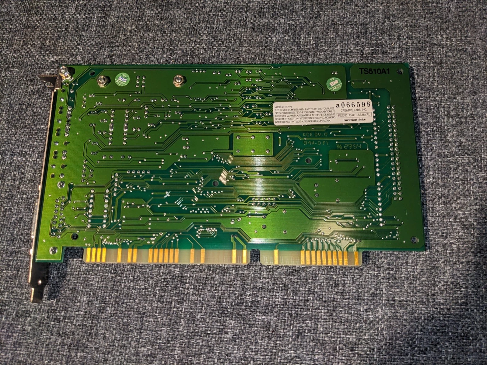 Additional photo for Creative Sound Blaster 16 Value CT2770: Vintage 1990s Sound Card with 16-Bit ISA Interface