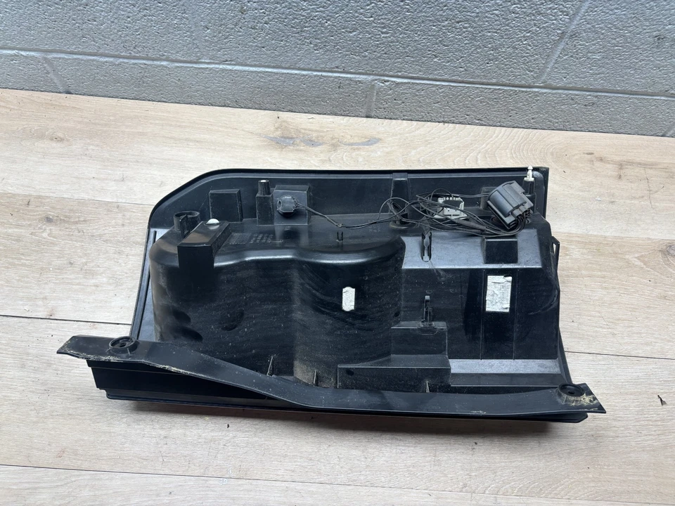 RANGE LAND ROVER LR4 OEM 10-16 LUZ TRASERA TRASERA IZQUIERDA LADO DEL CONDUCTOR LED Foto 2 de 3