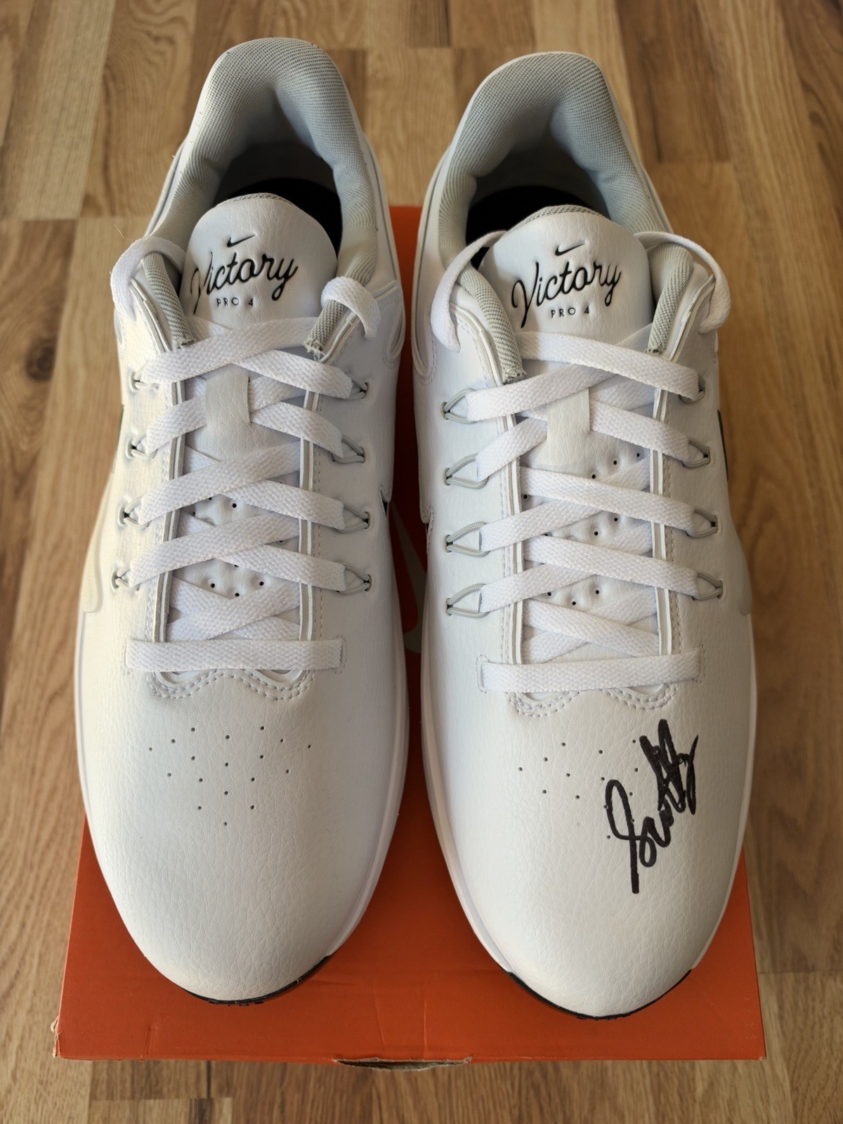 Scottie Scheffler Signed Autographed Nike Victory Pro Golf Shoes PSA DNA COA