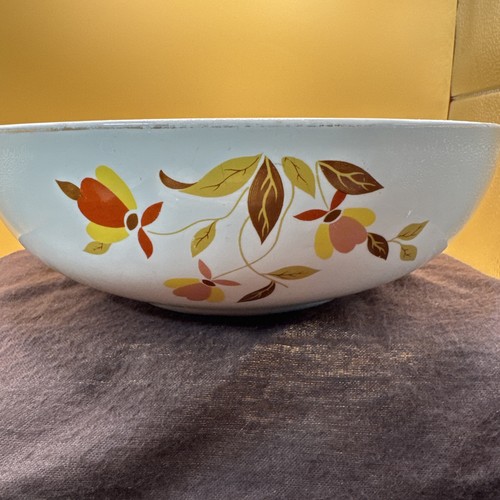 Vintage Hall's Superior China Jewel Tea Autumn Leaf 9" Serving Bowl Mary Dunbar - Picture 4 of 8