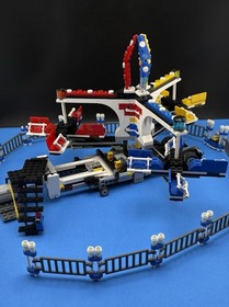 LEGO Creator Expert: Fairground Mixer 10244 w. Power Functions Battery Box 8881