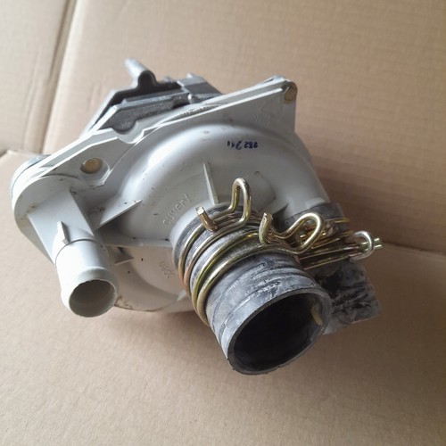 Ausgebaut von Bosch SMS5520/05, Geschirrspüler Spülpumpe