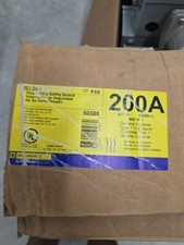 Square D HU364 Heavy Duty Non-Fusible Safery Switch, 200 A, 600V, 3 Pole, NEMA 1