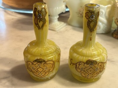 Franz Welz Matching Pair Miniature Lemon Splatterware Bud Vases