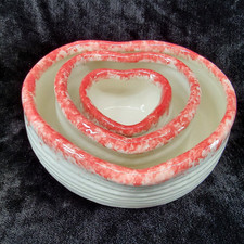 Vintage Nesting BowlsSet of 3 Pink White Heart Shaped Spongeware Cottagecore