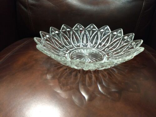 Vintage Carnival Federal Depression Glass Bowls 12 14 &16 Point Starburst Petals - Picture 4 of 7