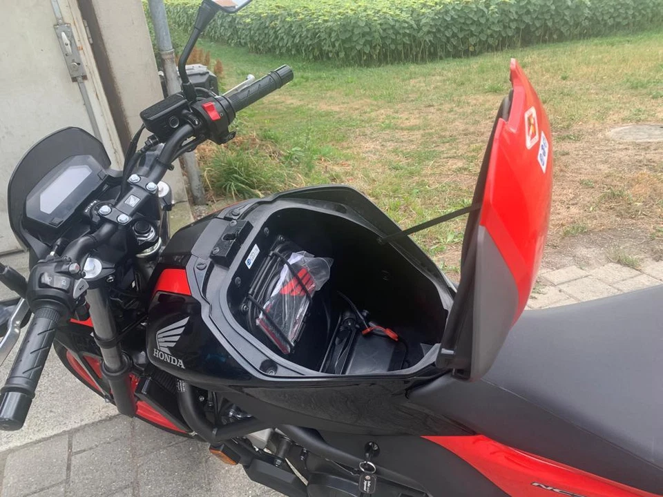HONDA NC 750 SA ABS - Bild 3 von 4