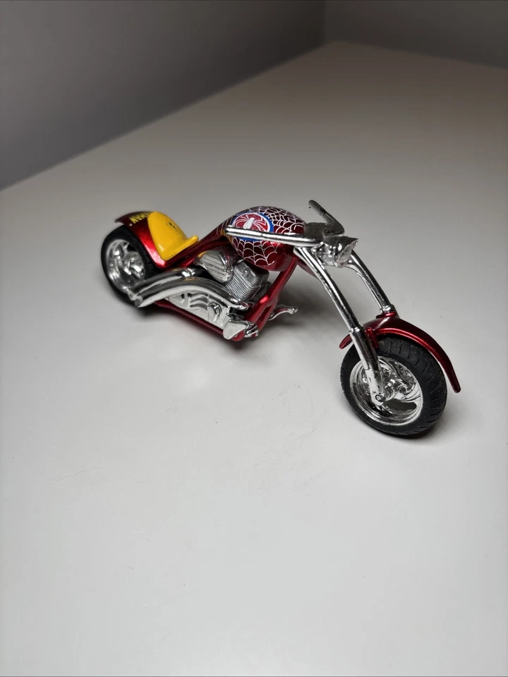 Maisto Marvel Heroes Motorcycle Collection Series #4 Spiderman Spider-Man 2005 - Image 4 of 4