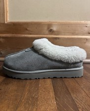 UGG Women's Green Suede Shearling Lined Slip-On Round Toe Slippers 11 M