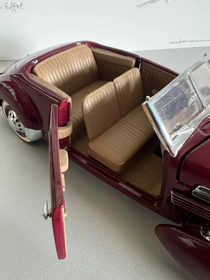 Franklin Mint Cord Convertible 37   1:24  inkl. OVP - Bild 4 von 4