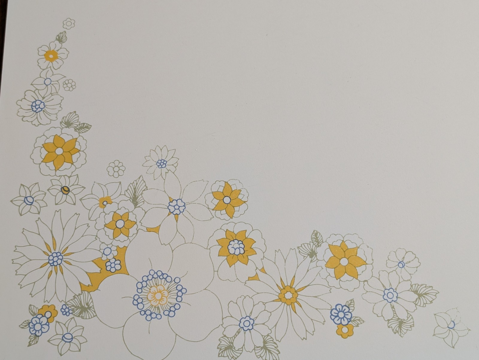 Vtg Corningware Floral Bouquet 20" X 16"  X-Large Counter Saver Cutting Board