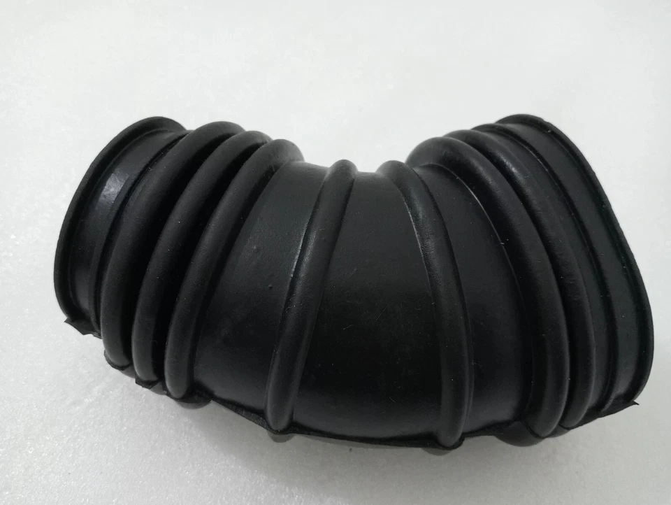 AIR BREATHER HOSE / 1.3L EFI (OEM) - SUZUKI SAMURAI 85'-95' #B879 - Image 2 of 4