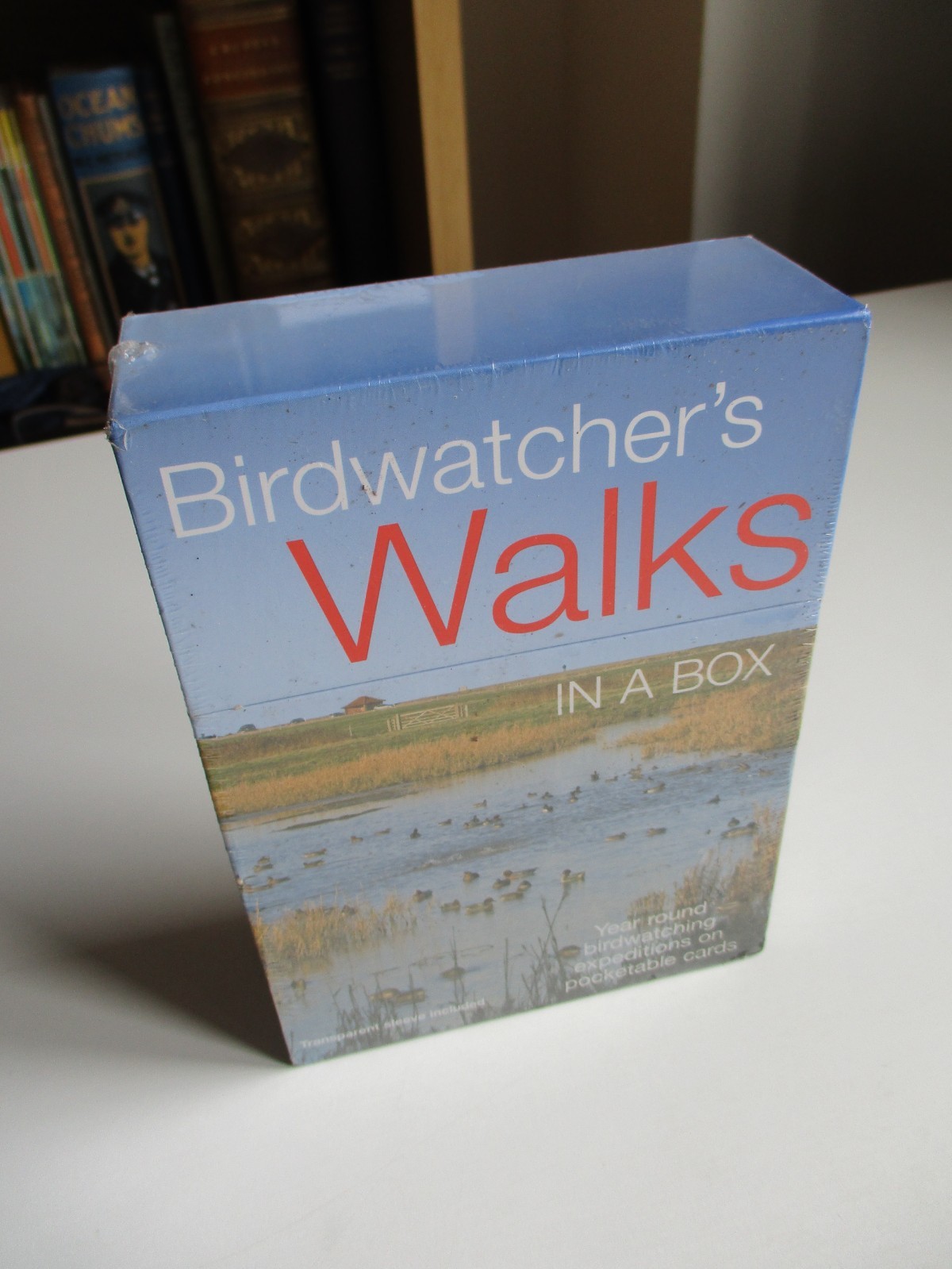 BIRDWATCHER'S WALKS IN A BOX - YEAR ROUND BIRDWATCHING POCKETABLE CARDS - SEALED