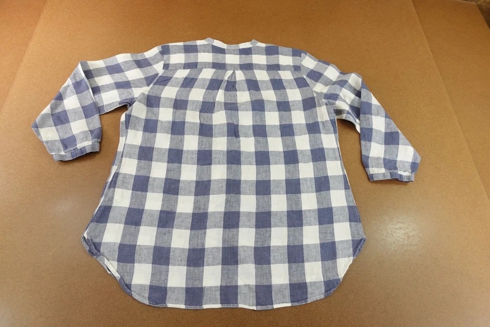 LL Bean Womens Size Large Petite Blue Plaid Linen V Neck Pullover Top *Flaw - Image 4 of 4