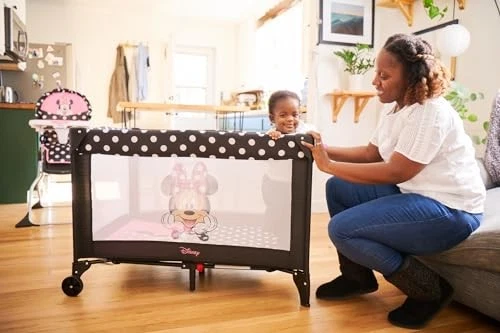 DISNEY BABY 3D ULTRA PLAY YARD WITH BASSINET BAGER PEEKING MICKEY BLACK - Image 2 of 4