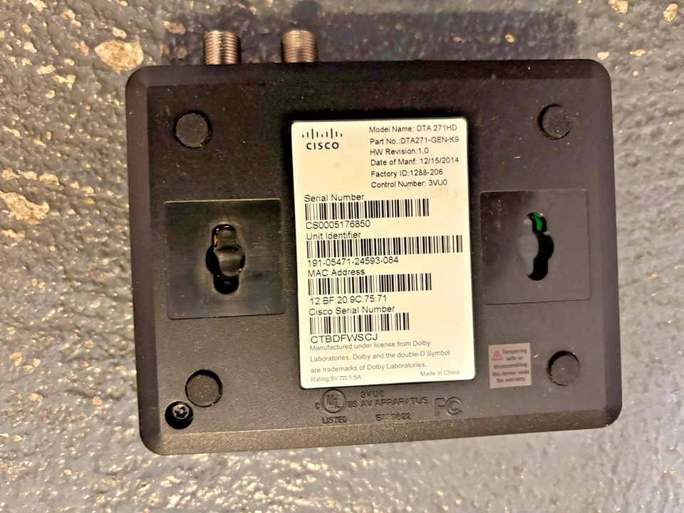 Caja Receptor TV Adaptador de Transporte Digital Cisco DTA 271HD, Cables, Control Remoto incluido Foto 3 de 4