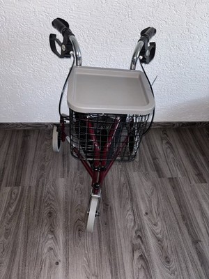 Drive Tri Walker Delta Gehrad Rollator - Rot