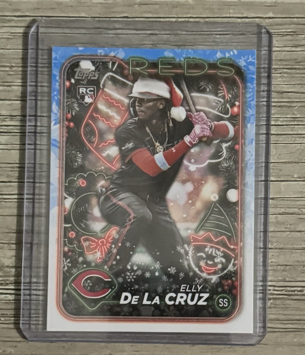 2024 Topps Holiday Elly De La Cruz #H102 Image Variation Santa Hat 