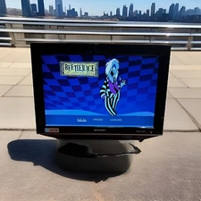 Sharp TV / DVD LC-19AD22U 19" TV DVD Combo NO Remote,  HDMI A/V  S-Video Tested