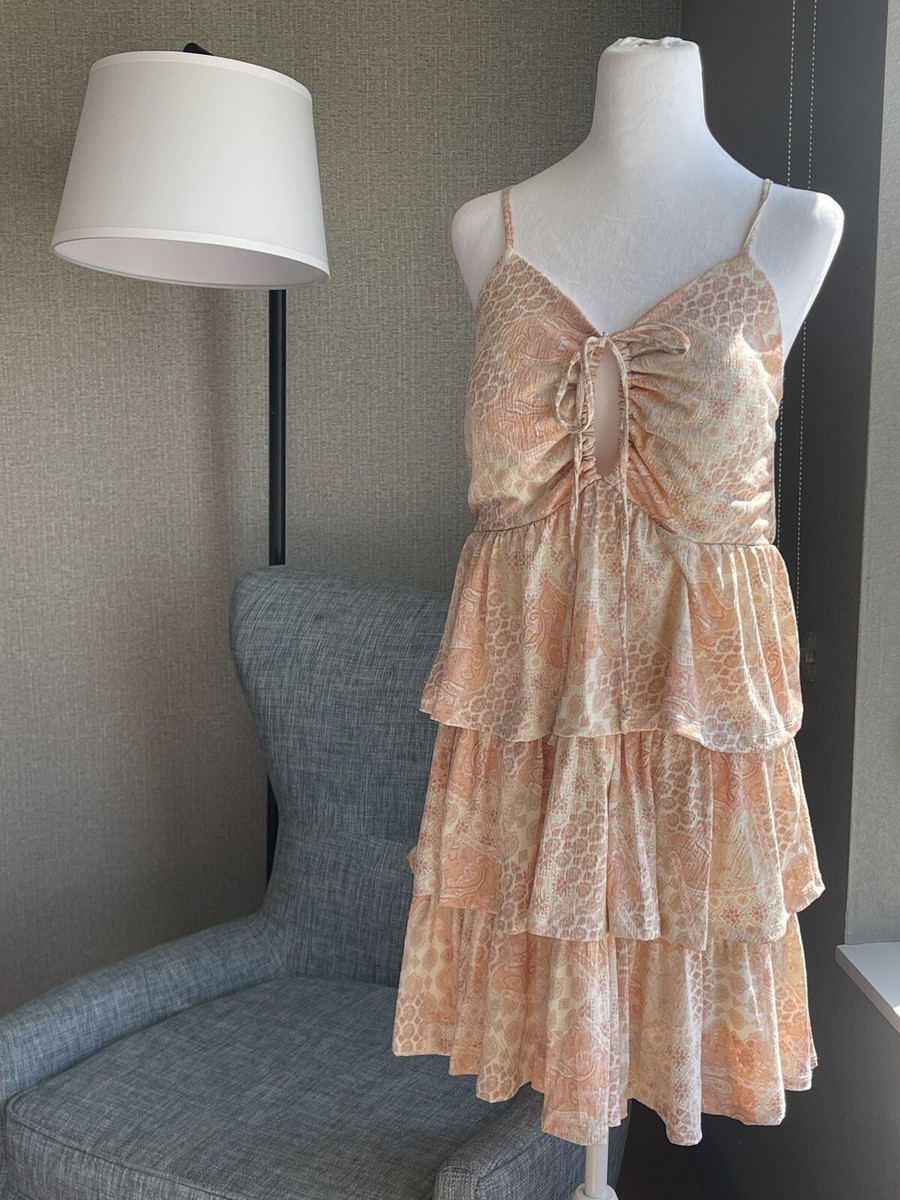 No Boundaries Ruched Halter Dress Size 11-13 Coral/peach Paisley Patterns No Boundaries Ruched Halter Dress Size 11-13 Coral/peach Paisley Patterns