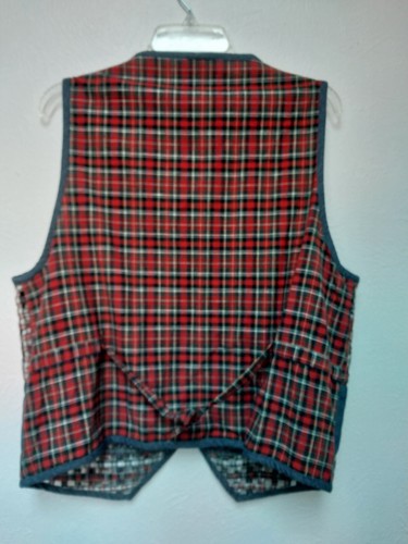Casey & Max School Teacher Lattice Plaid Vest Women’s Size Large - Picture 6 of 8