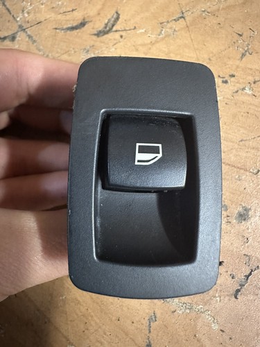 6945874 Schalter Fensterheber Vorne Rechts BMW E90￼