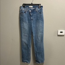 Abercrombie Fitch The 90s Straight Ultra High Rise Jeans