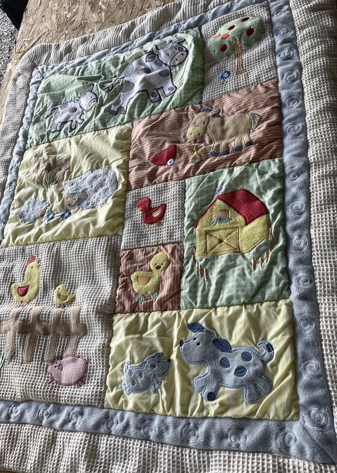 "Manta edredón cuna bebé animales de granja vacas cerdos ovejas pollitos 42 X 34""" Foto 3 de 4