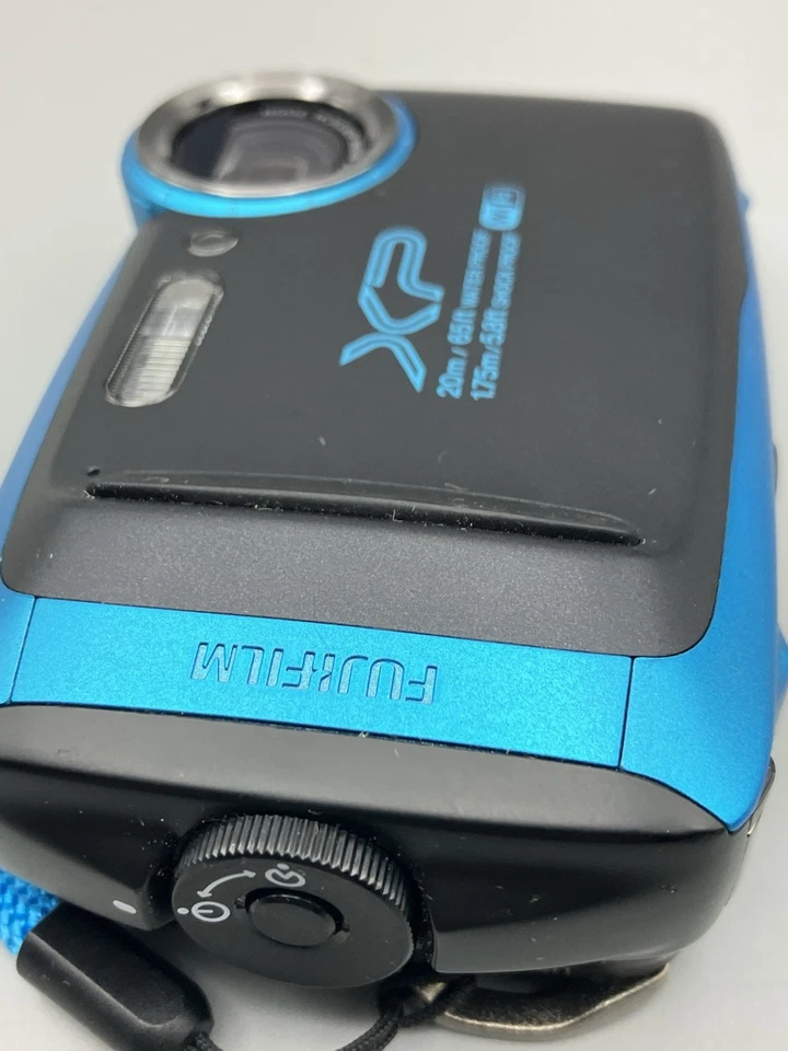 Fujifilm FinePix XP130 16.4 MP Digital Camera Waterproof Shockproof Blue - Image 3 of 4