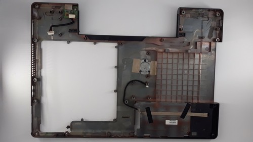 Medion MD96380 bottom cover MIM2300 340817400004 - Afbeelding 2 van 2