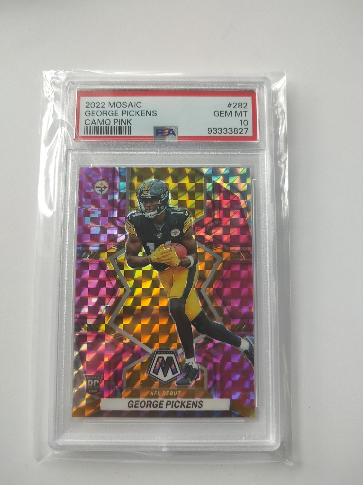 2022 Panini Mosaic #282 George Pickens Camo Pink Rookie PSA 10 Steelers