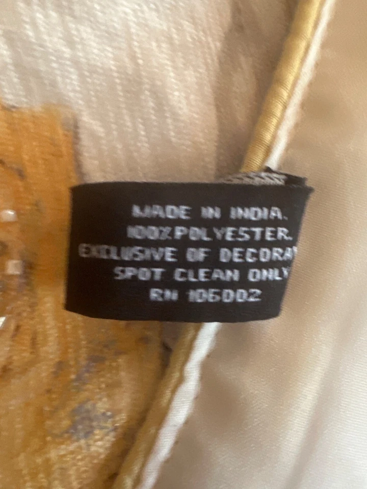 Nicole Miller Home Yellow & Gray Floral Table Runner With Beaded Details - Image 4 of 4