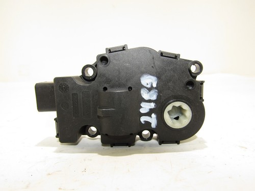 BMW 1 E81 E87 2009 EStellmotor Klima Heizung heater flap actuator 929888G