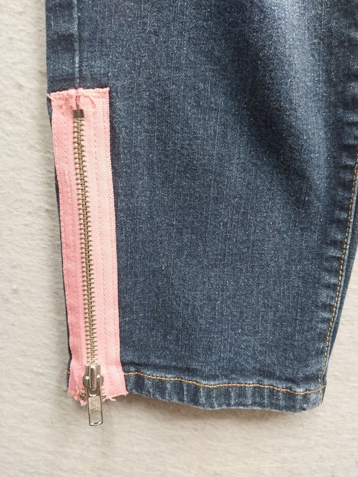 Pantalones de mezclilla Baby Phat talla 3 lavado medio cremallera al tobillo rosa bordado bolsillo logotipo Foto 4 de 4