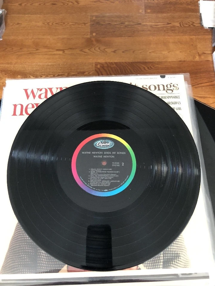 Mint- Wayne Newton Sings Hit Songs Capitol Records T 2130 LP record - Image 4 of 4