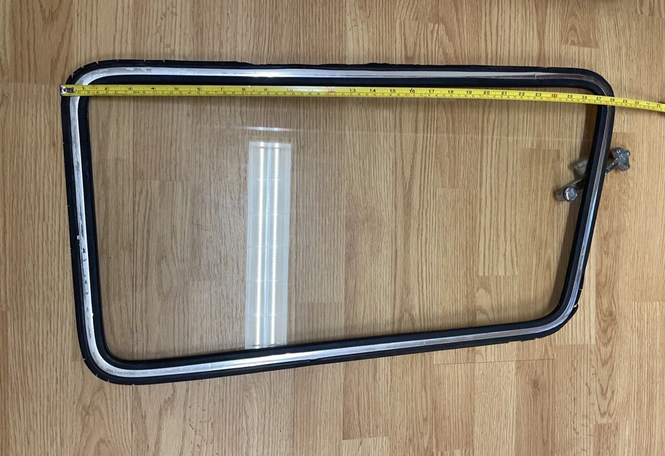 Vintage VW Volkswagen Type 3 Squareback Rear Window 1960's-70's SEKURIT-1 Rare - Image 3 of 4