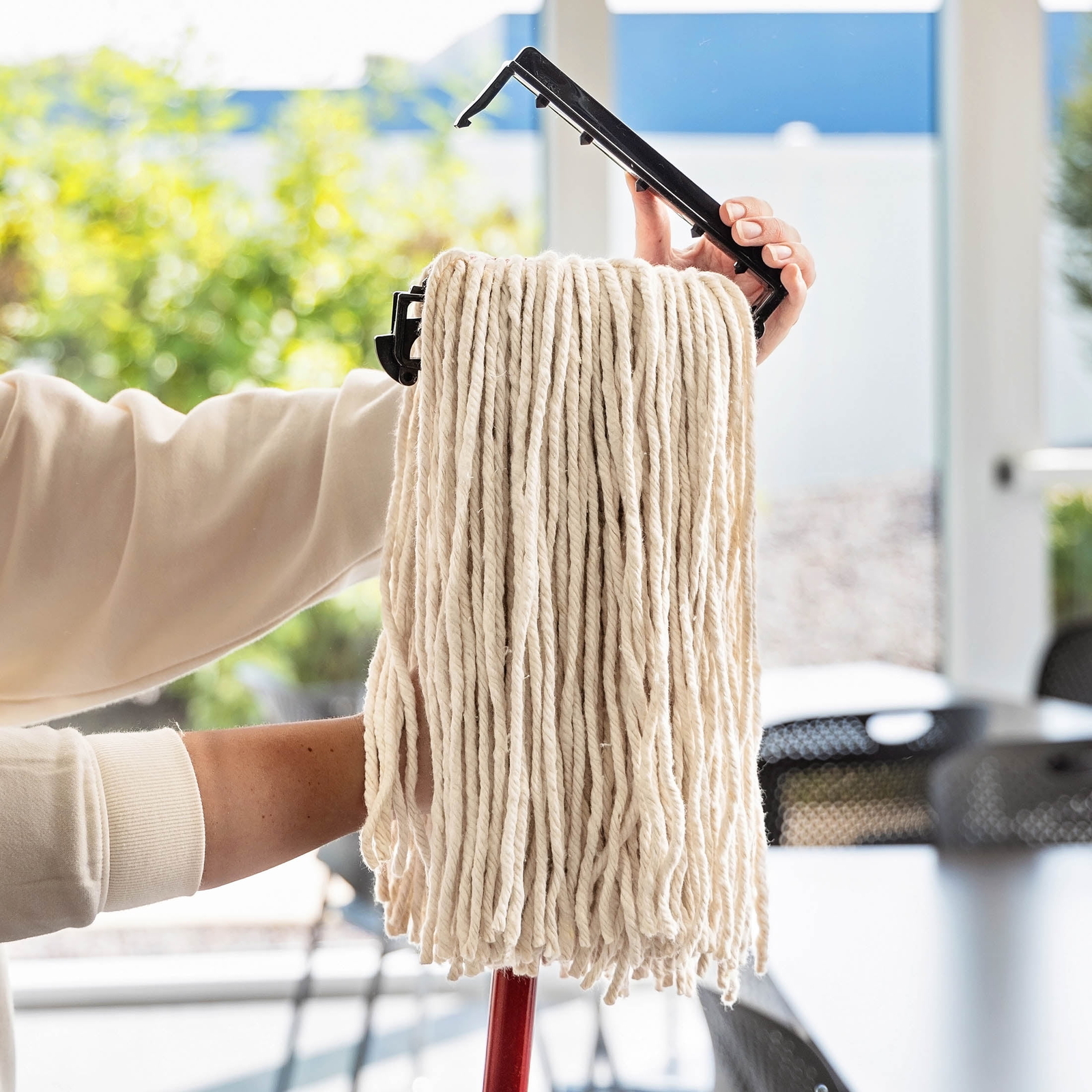 Libman White All-Purpose Cotton Wet Mop Refill Clip-on