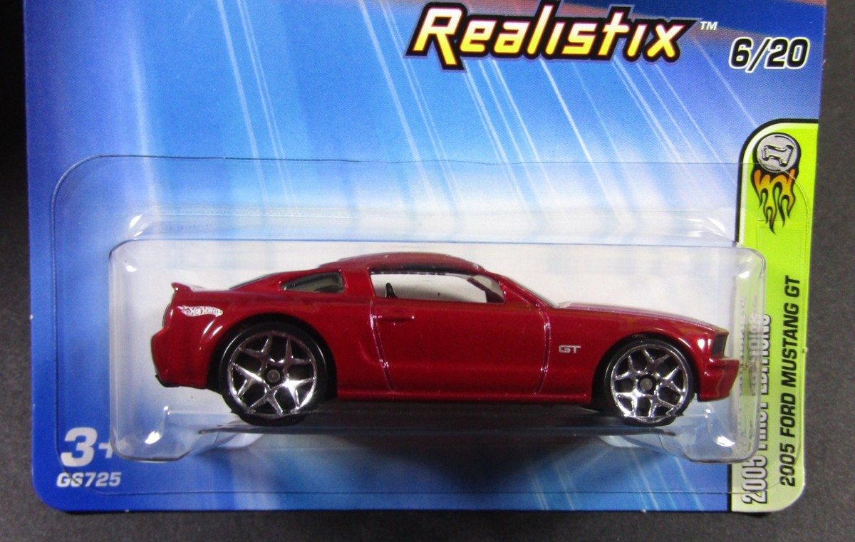 2005 Hot Wheels First Editions Red 2005 FORD MUSTANG GT #006 HW67